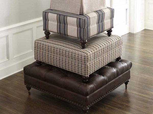 Ottomans & Poufs