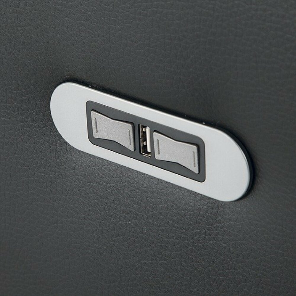 Grove Power Recliner - Image 3