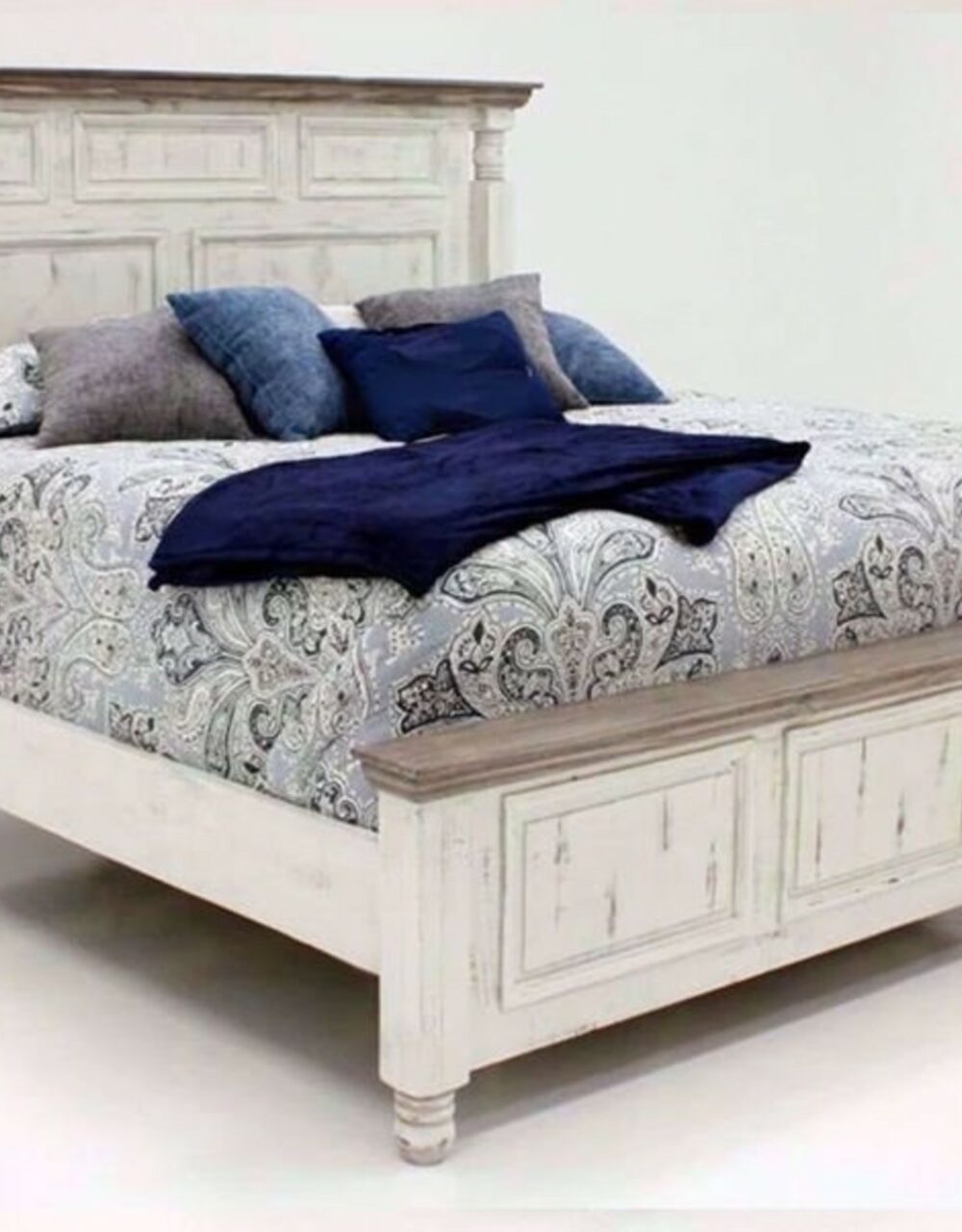 Martha Queen Panel Bed - Image 2