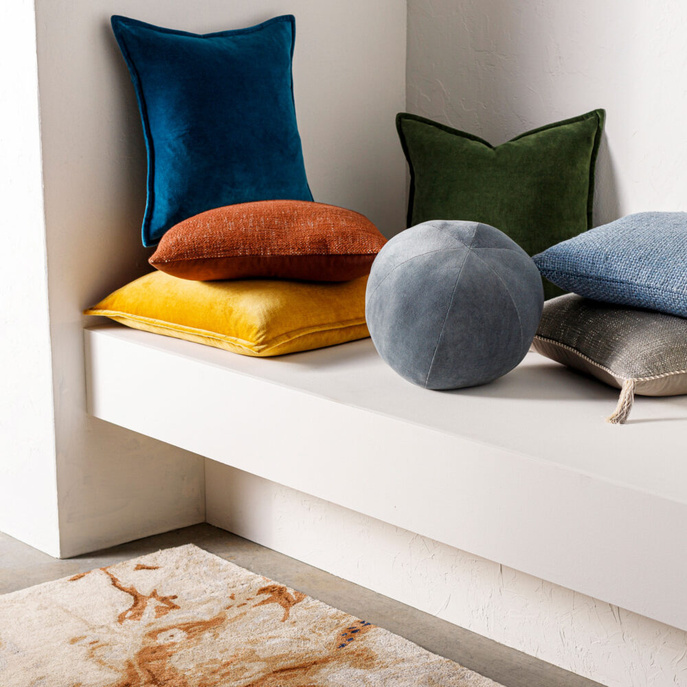 Bola Pillow - Image 3