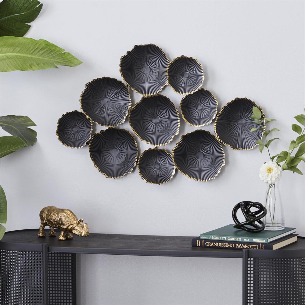 Black Metal Plate Wall Decor With Uneven Edges - Image 2