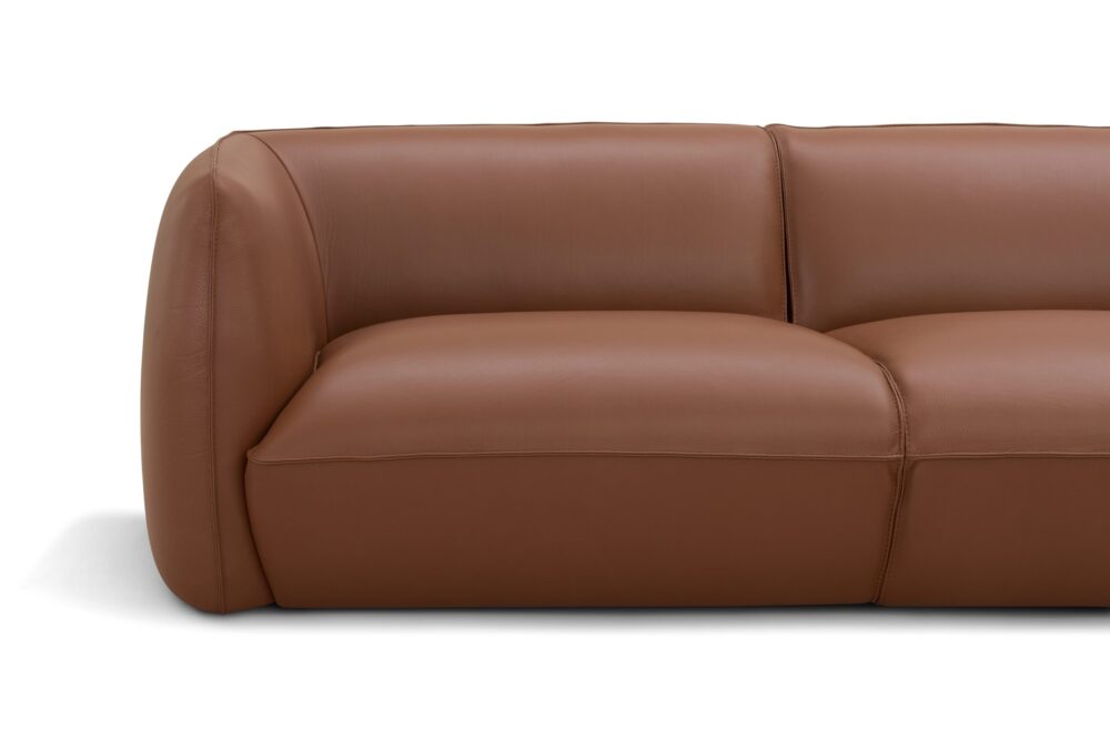 i893 Dolly Sectional - Image 2